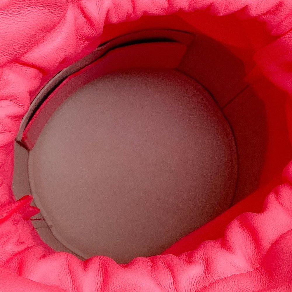 Alexander McQueen Neon Pink Soft Curve Drawstring Bag - Picture 6 of 7